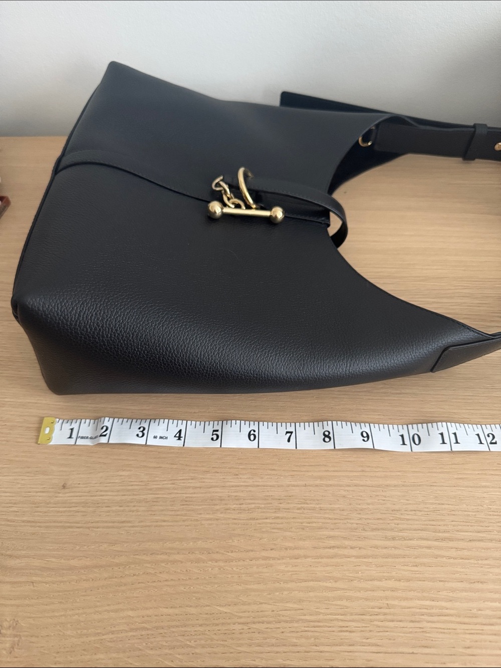 Strathberry Kite Hobo black with gold hardware - Picture 10 of 13